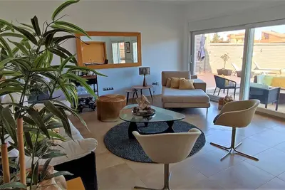 Image de Great location Maison moderne à 300m de la plage. Wifi gratuit
