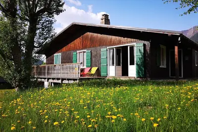 Image de Chalet Bellaval - Traditionnel au cœur du village!