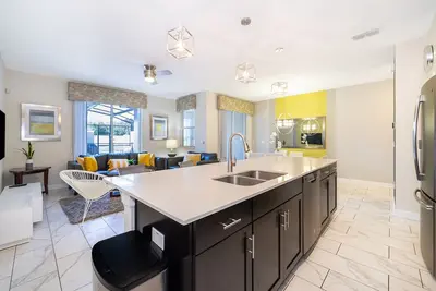 Image de (Ef4909) Storey Lake Home 4/3 Piscine privée et parc aquatique gratuit