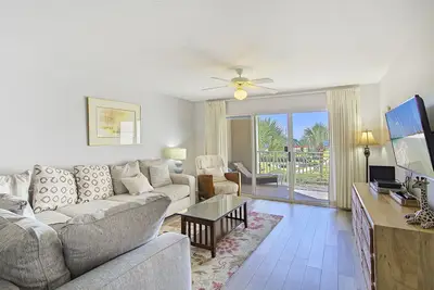 Image de Côte Amalfitaine 213b - Piscine communautaire, centre de fitness, Gulf Views, Miramar Beach!
