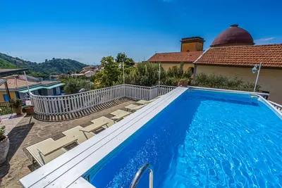 Image de Newly restored villa with private pool for up to 14 people near Sorrento