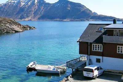 Image de Maison de vacances pour 6 a Ballstad-By Traum