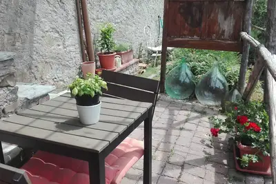 Image de Stone Rustico avec jardin dans le village antique, Toscane Whirlpool exclusif