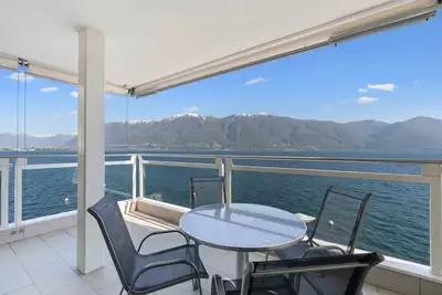 Image de Cet appartement de 3. 5 pièces (102 m2) est situé dans la résidence \"Acapulco\" à Po