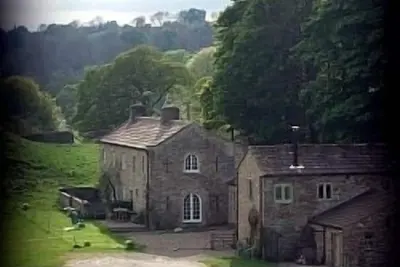 Image de Luxueux Converti Bothy \/ Grange dans un cadre idyllique au cœur du Yorkshire Dales