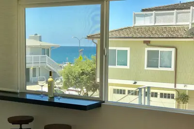 Image de 2ème maison de la plage! A / C, 1chambre 1 salle de bain