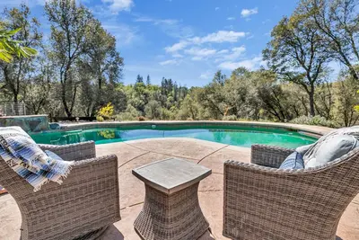 Image de Country Living in Cosy Luxury. . . Bienvenue Ă long terme locataires et amis Ă fourrure
