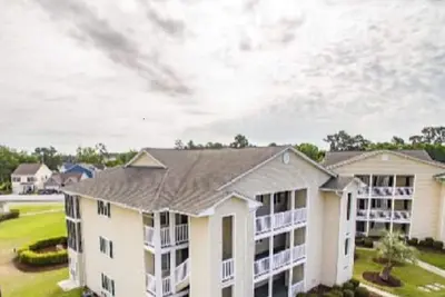 Image de Waterway Condo Getaway près de l'océan - 6 personnes