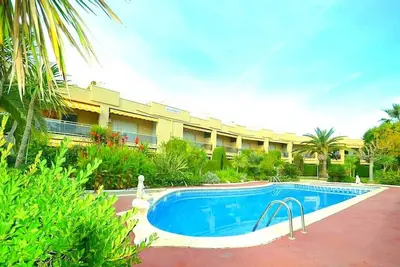 Image de F3 & Solarium, Piscine & jardin, Plage. Portaventura 6 Km, Barcelone 100 Km