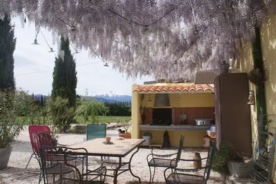 Image de Gite rural dans mas catalan du 19° au coeur des champs de pêchers du Roussillon