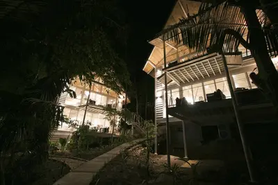 Image de ★ Appartement de luxe dans Gated Eco-Community. 1min à pied de la plage ★