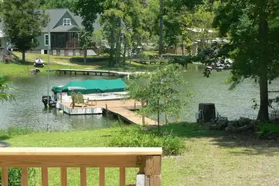 Image de Escapade au lac Murray avec quai privé et rampe de mise à l'eau