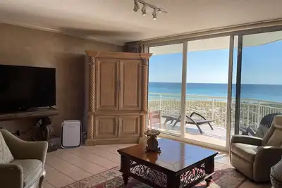 Image de Regardez le Dolphin jouer depuis votre balcon! Beau morceau de paradis!