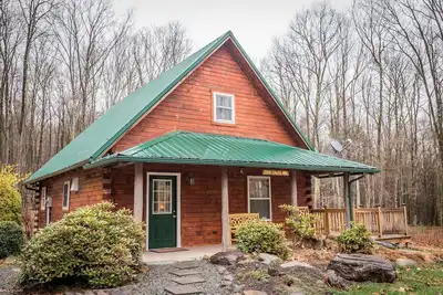 Image de Cabane dans les bois - Près de Ricketts Glen - avec des équipements modernes