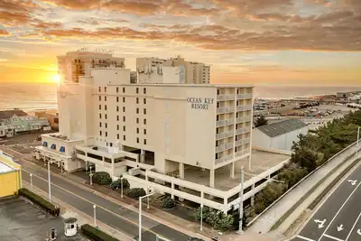 Image de Ocean Key Resort 1br 1ba pour 4 personnes, accès gratuit au zoo et aquarium