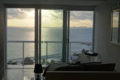 Image de Charmant loft avec vue sur l'océan penthouse à couper le souffle