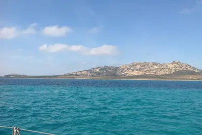 Image de une distance de marche de la mer
