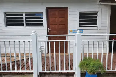 Image de Gîte Tropical (1 to 6 pers: 2 bdrms) fenced property & huge swimming pool