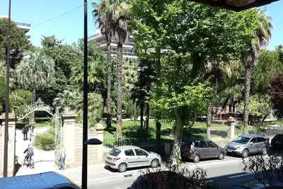 Image de 2 pièces jardin square à 150 metres de la plage