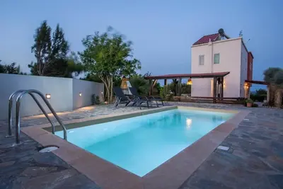 Image de Incroyable villa familiale Ă South Rhodes