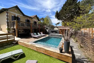 Image de Villa typique avec pisicne chauffée, 8 pers, 800m plage