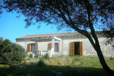 Image de Maison de caractère avec immense jardin!