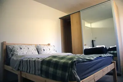 Image de Remise à neuf de deux chambres récemment rénovée
