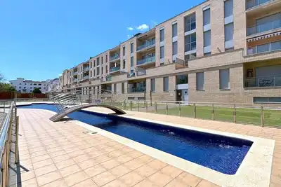 Pui-Apartment 2bd, com pool and private parking