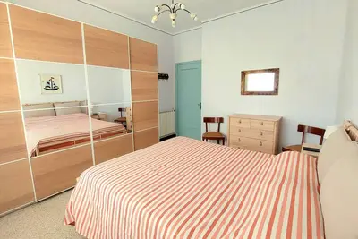 Appartement lumineux en bord de mer (code citra 011017-Lt-0201)