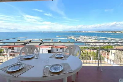 Image de Ret-Apartamento con vistas al mar y garaje privado
