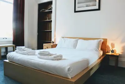 Image de Traditional apartment over the Meadows Sleeps 10