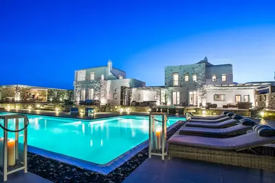 Image de Villa Supérieure Aelia avec Piscine Privée