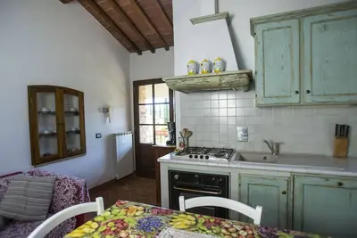Image de Délicieux gite dans une  ancienne ferme convertie en maison de vacance dans le Chianti, région idéale pour visiter les principales villes historiques de Toscane