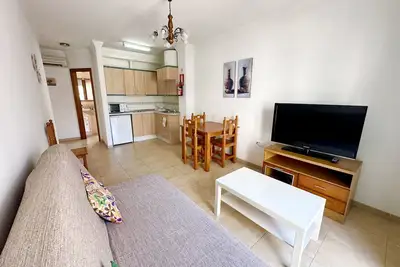 Image de Centusur Nerja 1b. Appartement à Nerja avec balcon