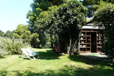 Image de Maison en pierre avec vue et accès à la mer