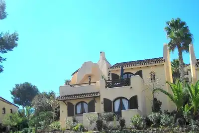 Image de 3 Bed det. Villa. Golf Tennis Paddle. 5g WiFi  55”Smart Tv -20% May/Jun Discount