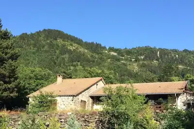 Image de Gite de vacances: Maison individuelle, située en Ardèche méridionale.