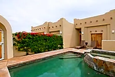 Image de W Vues & Netflix élégante privée 'Villa Santa Fe' / Piscine / Spa / Montagne fournis!