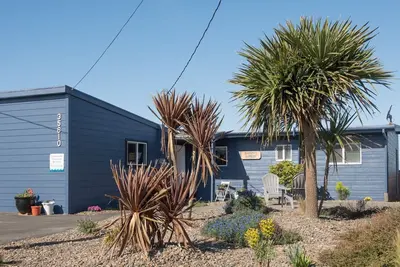 Image de Oceanfront-Shorty Hideaway-Passez plus de temps à la plage-Animaux acceptés