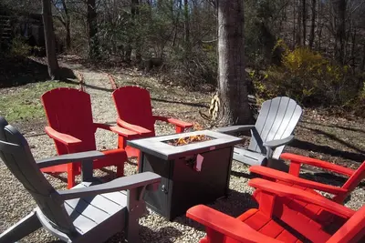Quail de Retreat a Luxury Log Cabin w / View! Internet haut débit gratuit!