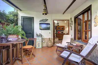 Image de Laquage Lacquer 4pax, Bbq privé, sièges d'extérieur, meubles de bain de soleil