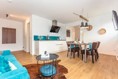 Image de Deluxe Studio Nr. 2 für 1-4 Personen mit Schlafzimmer, Wohnzimmer und 2 Balkonen