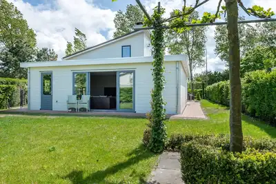 Image de Maison de vacances spacieuse située à Kamperland