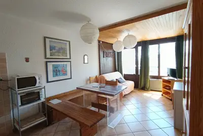 Image de Appartement Confortable 2* pour 6 Pers, Près des Pistes à Montgenèvre