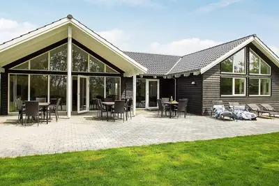 Image de Maison de vacances pour 16 a Hasselberg
