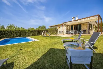 Image de Finca del Horts · Family finca with pool in a perfect location