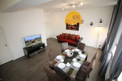 Image de 3 chambres, jusqu'à 8 personnes, un mobilier luxueux, « Iris3 »