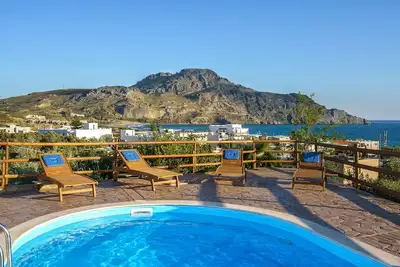 Image de Villa Ellis w\/ Private Pool ★ 200m from Beach ★ Walk to Restaurants, Bars & Shop