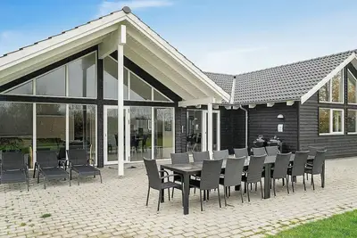 Image de Maison de vacances pour 16 a Hasselberg