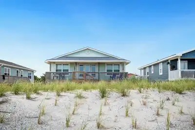 Image de Absolute Beach: 4 chambres / 2 salles de bain Oceanfront Accueil